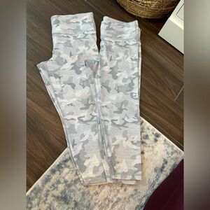 GAP Gray Camouflage crop Leggings with Stretch LP set of 2